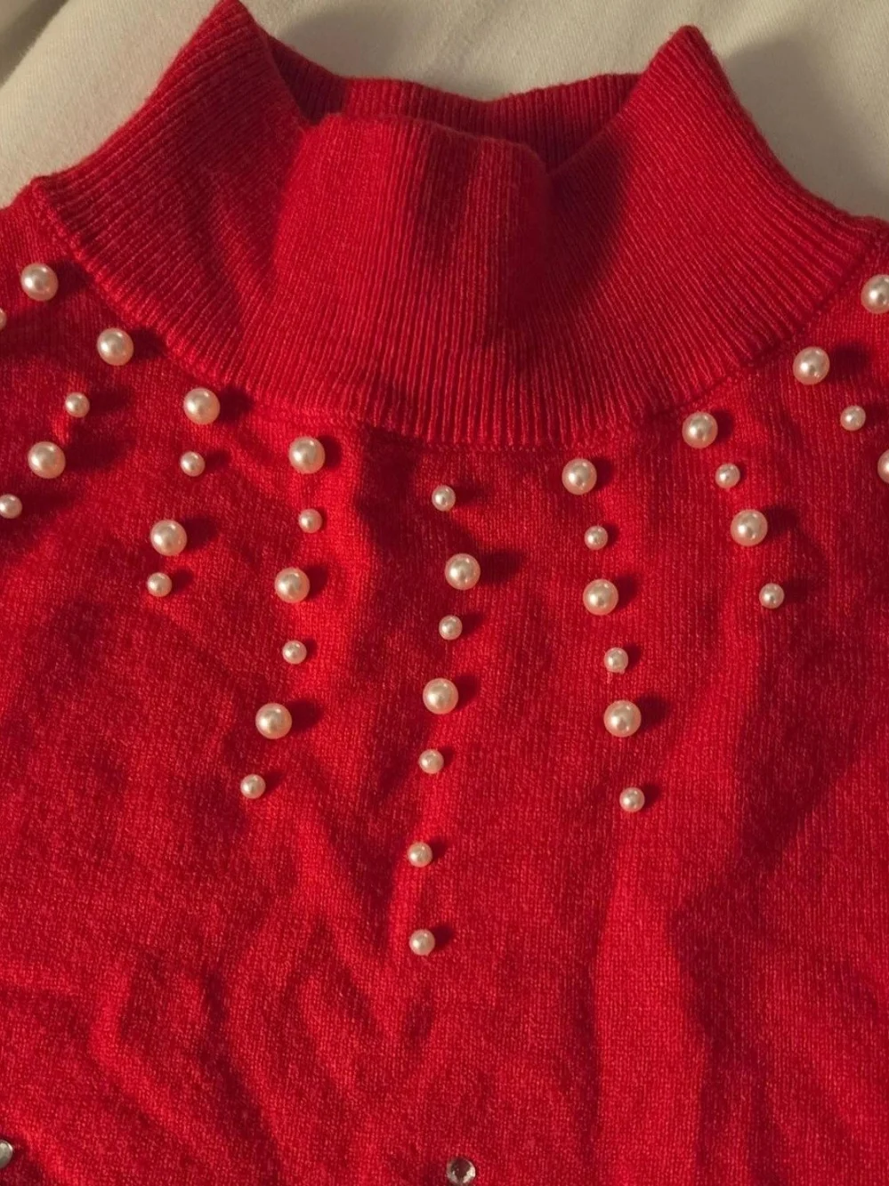 bebe red mock
